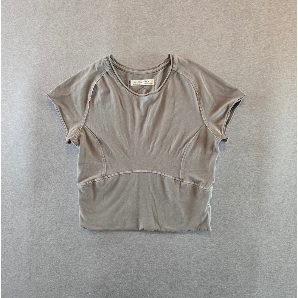 We The Free T Shirt Womens M Grey Protagonist Cropped Cap Sleeve Exposed Seams